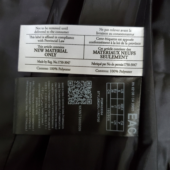 GUESS Women's Black Quilted Puffer Jacket - Picture 9 of 9